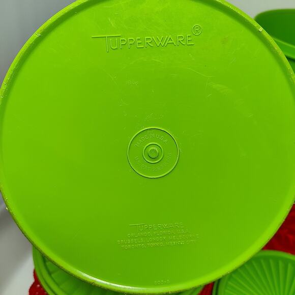 Vintage Tupperware servalier 4 pc Lime Apple Green Nesting Canister set w Lids - Picture 10 of 11